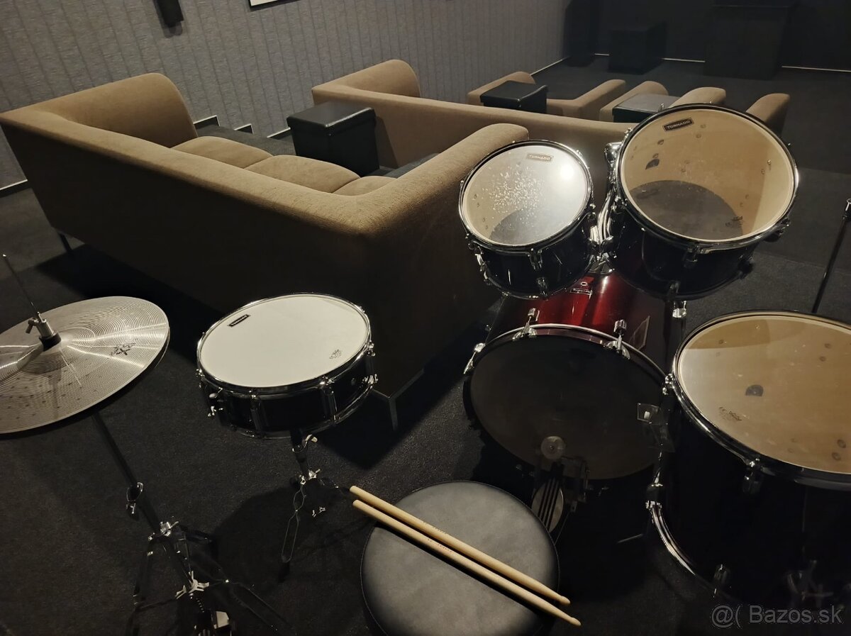 Predám bicie – kompletná súprava (so stoličkou a paličkami) - 4