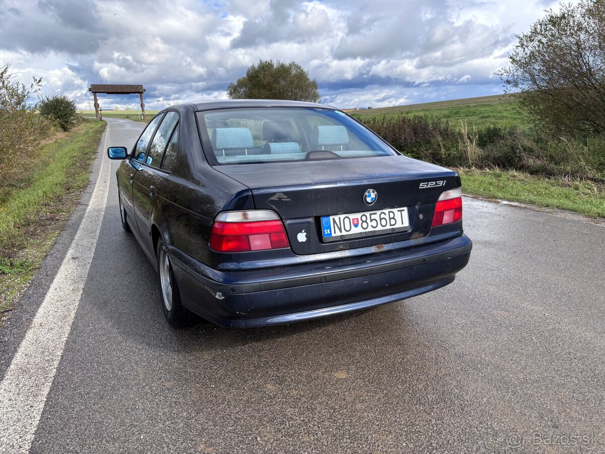 BMW 523iA E39 - 4