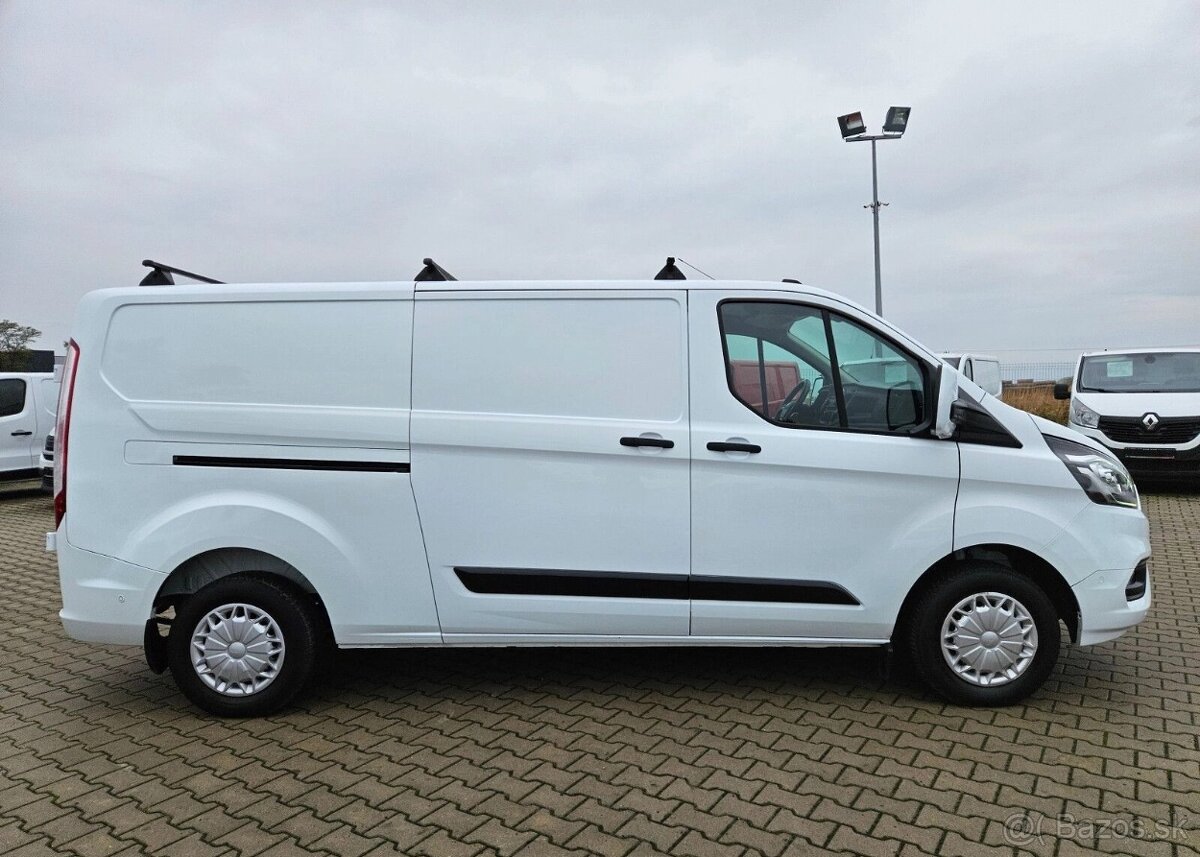 Ford Transit Custom L2H1 2.0TdCi/131 koni - rok 2021 - 4