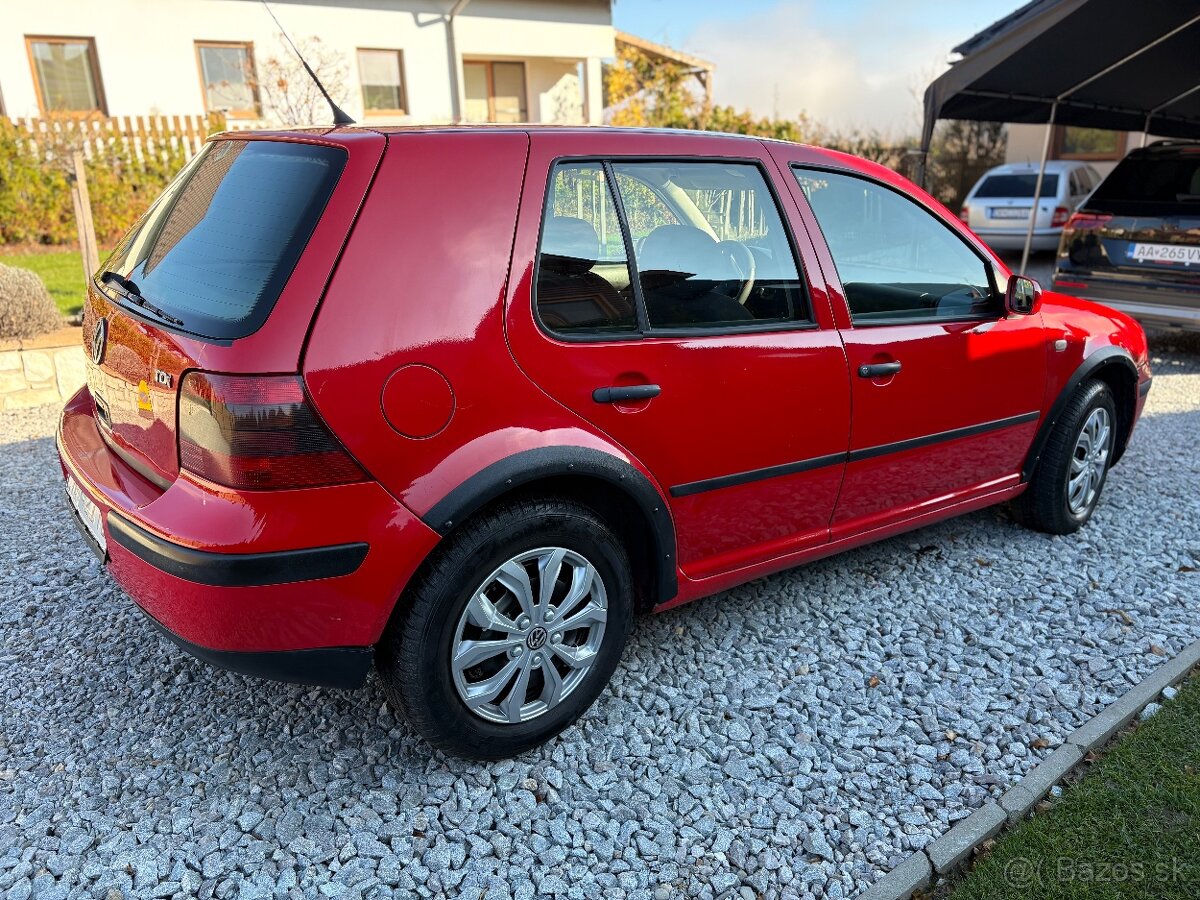 Volkswagen Golf 1.9 TDI 66kw -90hp rotačka 259000km - 4