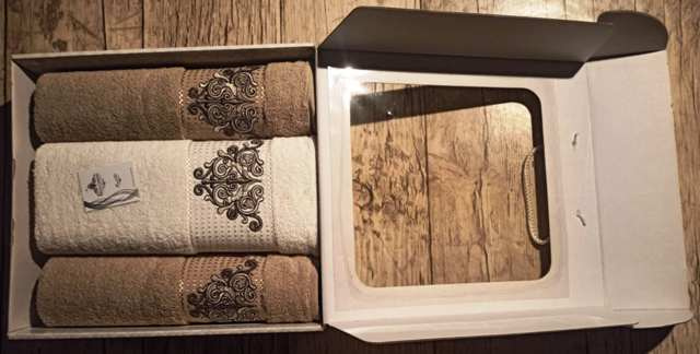 Sety uterákov v darčekovej krabici - nové - 4