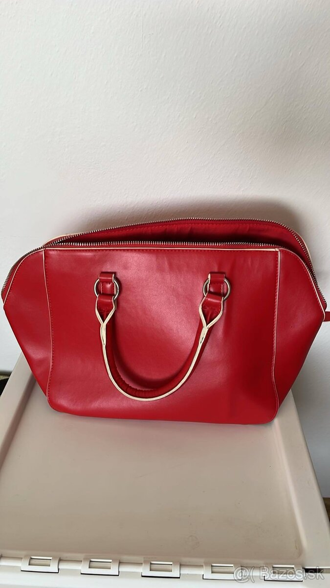 Kabelka červená - 4