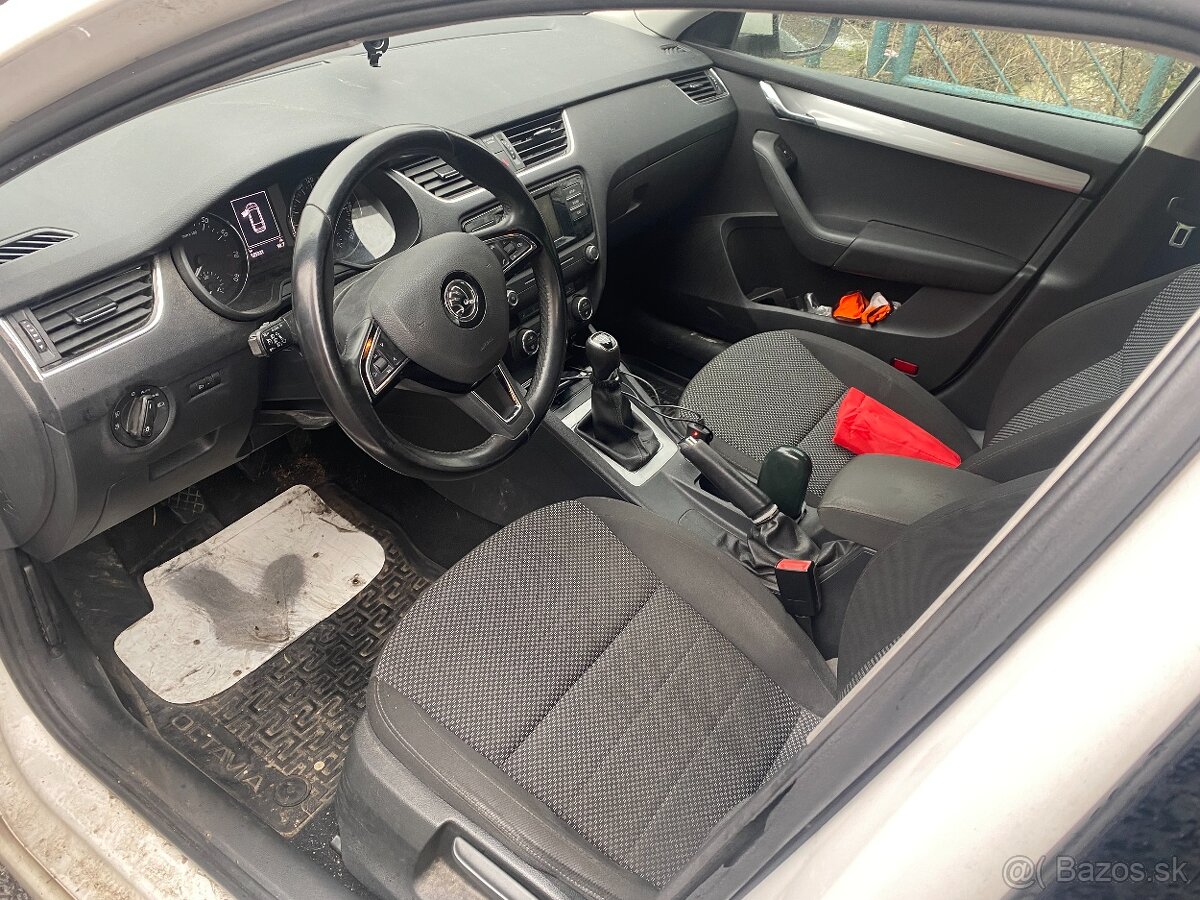 Škoda Octavia Combi - 4