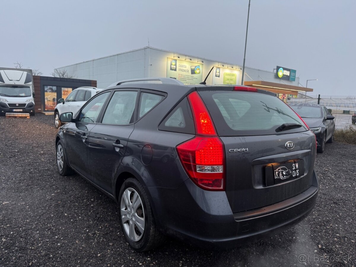 Kia Cee´d 1.4 CVVT LX, 1.majiteľ, - 4