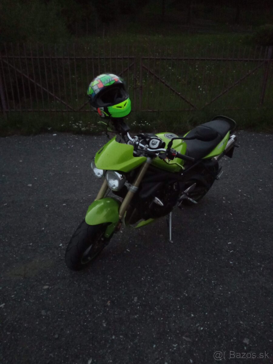 Triumph Street Triple 675 - 4