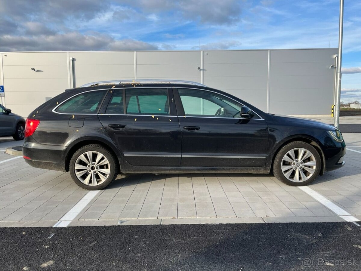 Škoda Superb 2.0 TDI DSG - 4