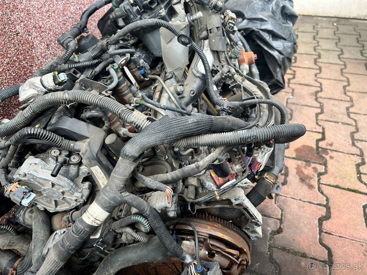 Motor Peugeot , Citroen - 4