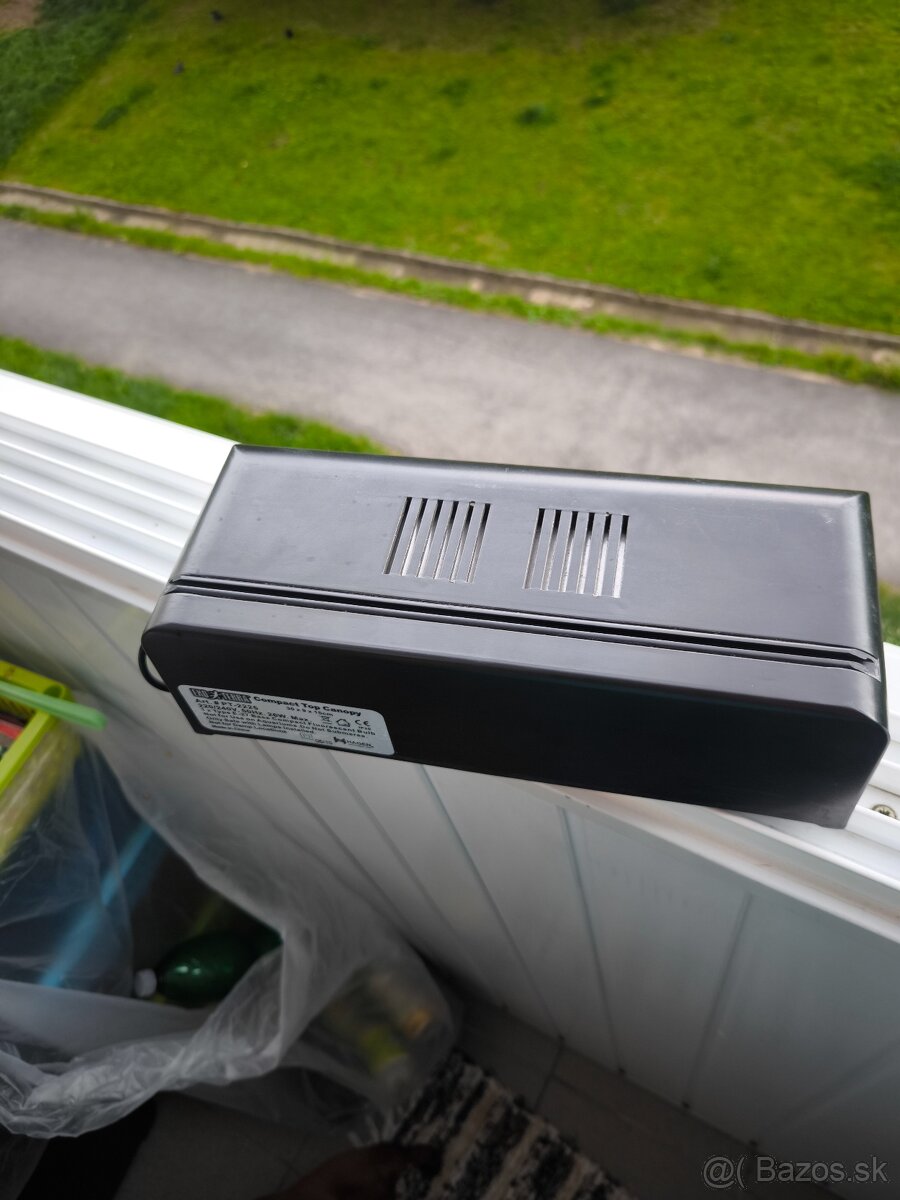 Exo Terra Compact Top Canopy - 4