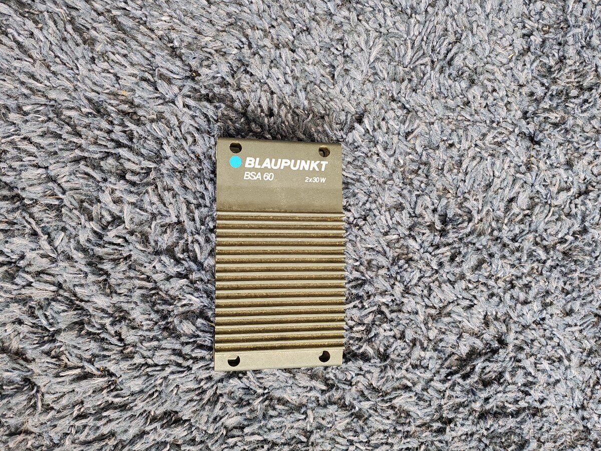 Blaupunkt autozosilnovac. - 4