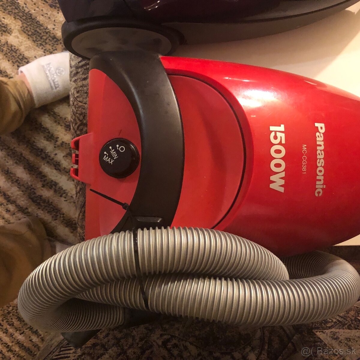 Predám tieto 3 ks kompletné funkčné a výkonné vysávače - 4