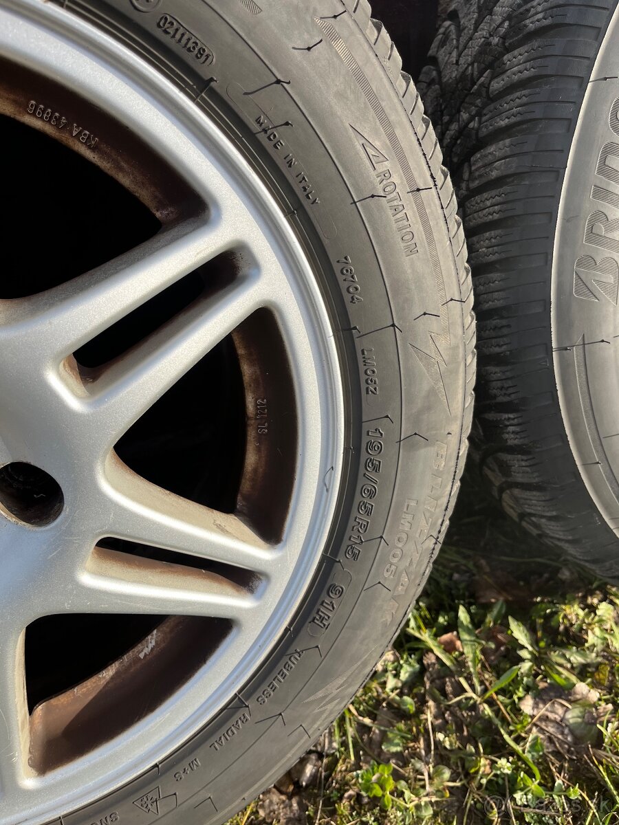 ELEKTRÓNY+PNEU ORIGINAL ŠKODA R15 195/65 - 4