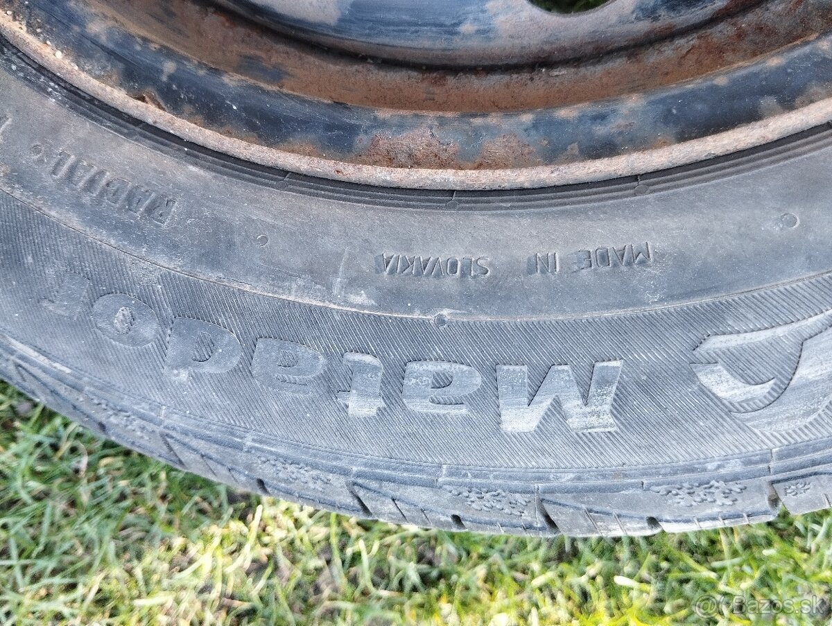 Predám 4 ks diskov 5x100 R15 na koncern VW - 4