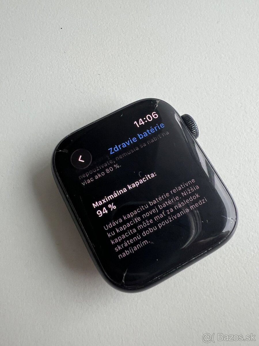 Apple Watch SE 2nd gen - 4