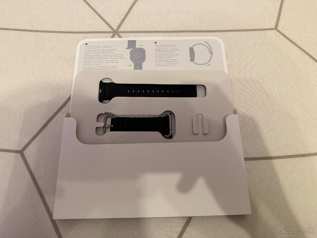 Apple Watch Ultra (GPS + Cellular) - 4