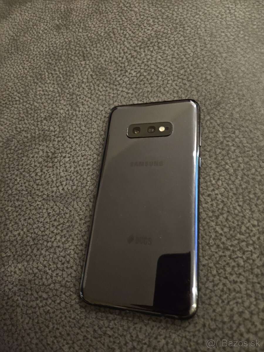 Samsung galaxy s10e - 4