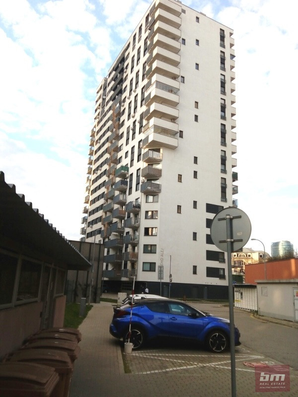 Prenájom parkovacieho miesta Jegeho Alej - 4