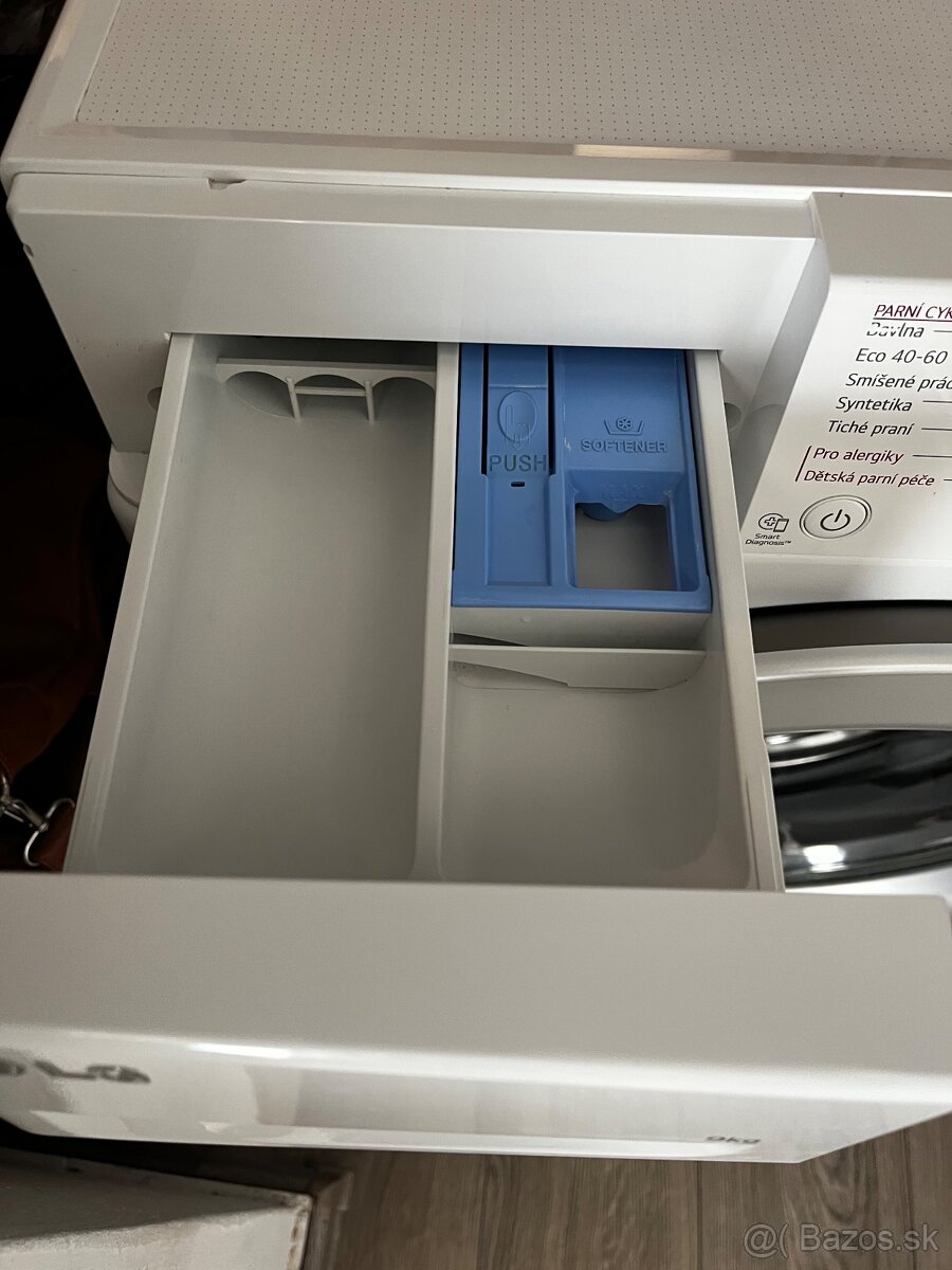 Predám parnú práčku LG spredu plnenú - 4