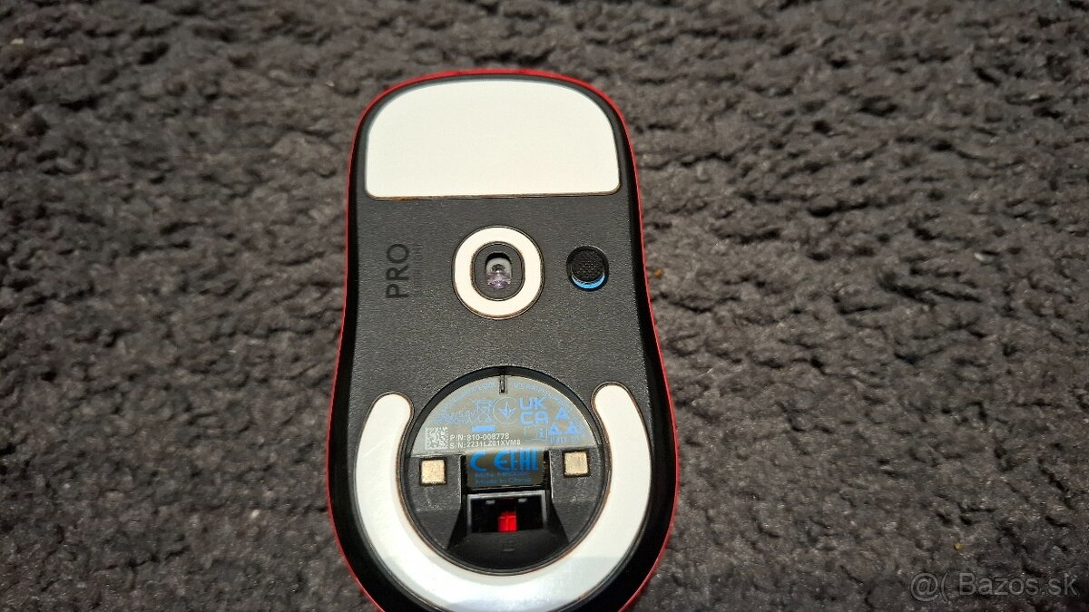 Logitech G PRO superlight červená - 4