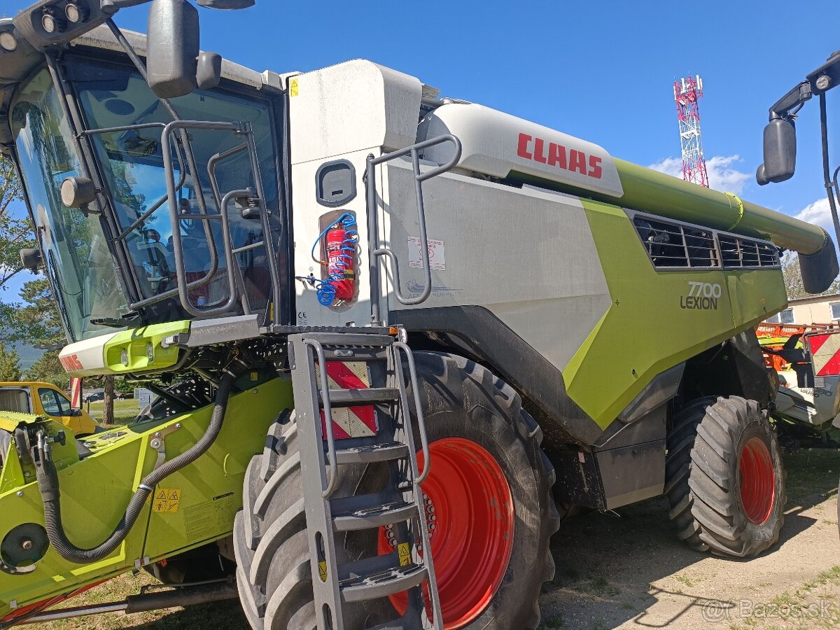 Claas Lexion - 4
