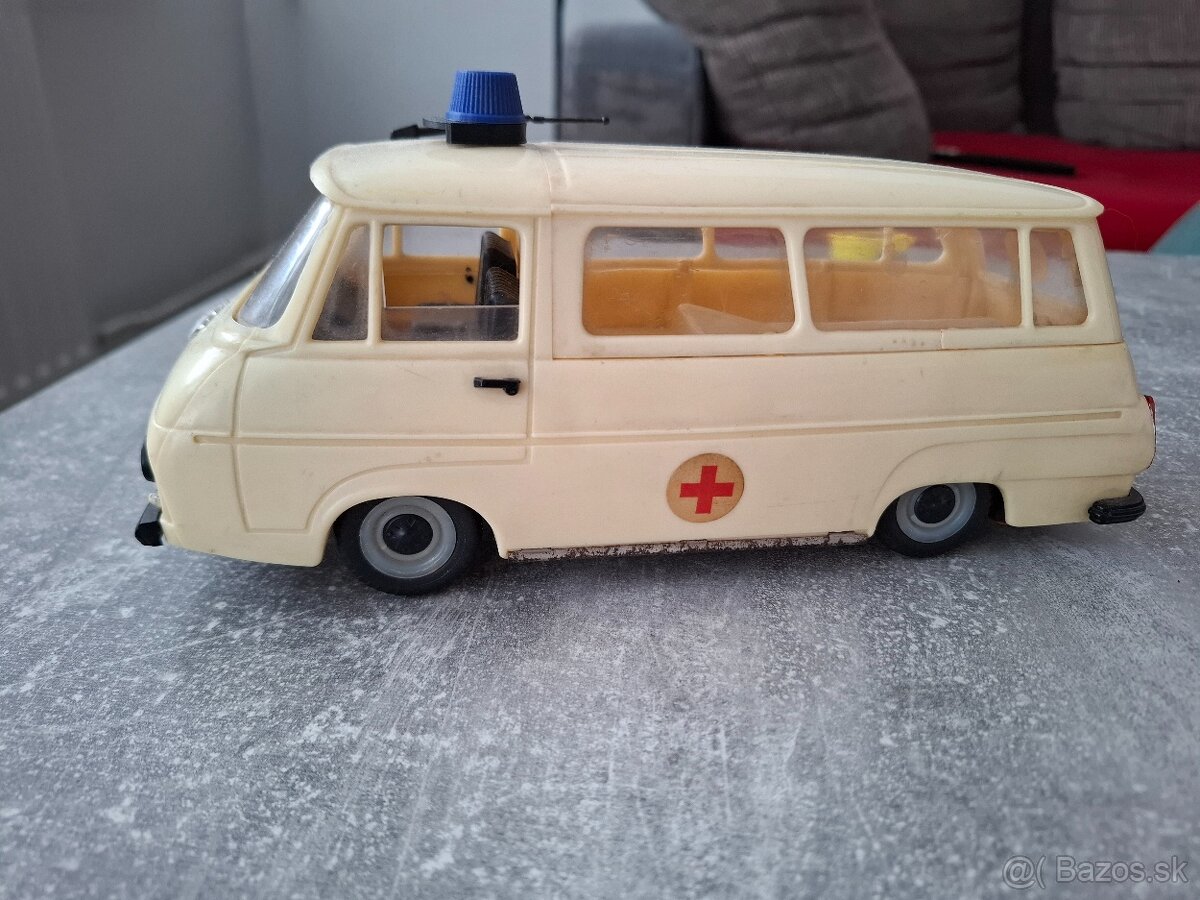 Škoda 1203,sanitka,kaden - 4