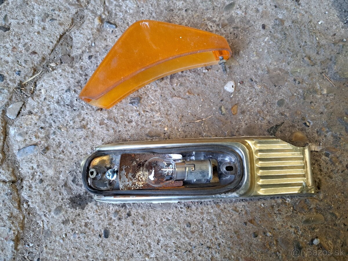 Predám na Skoda 1000mb nápis + predné čelo - 4