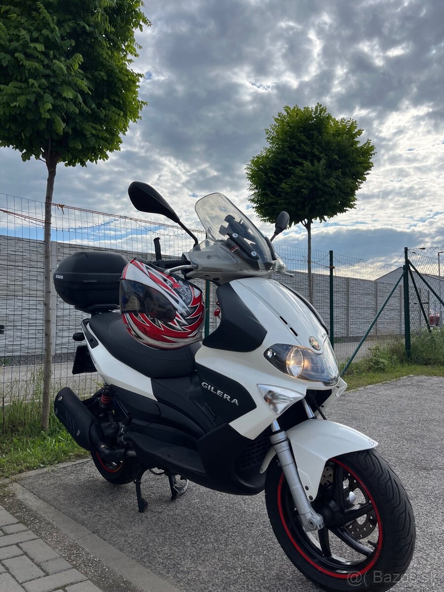 Gilera Runner ST 200 - 4