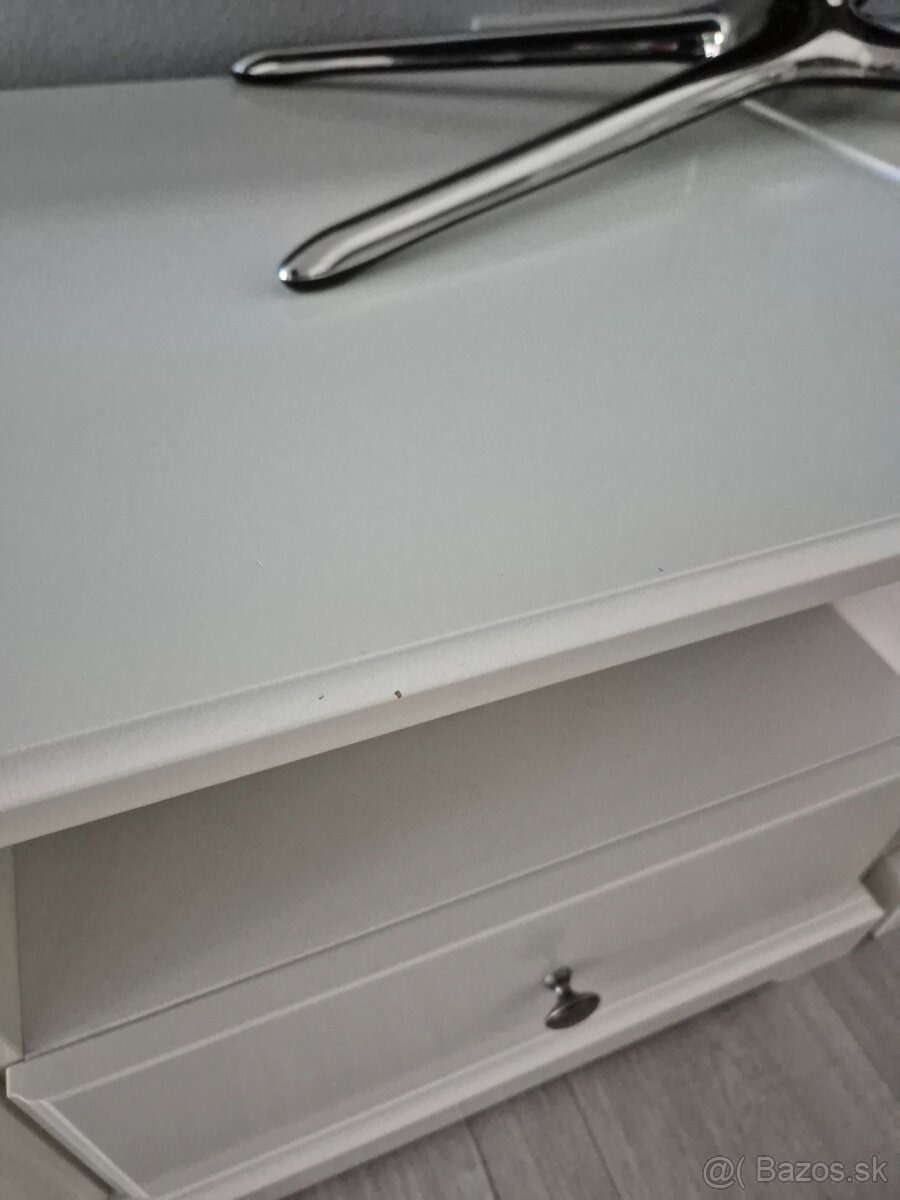 TV komoda / skrinka - 4