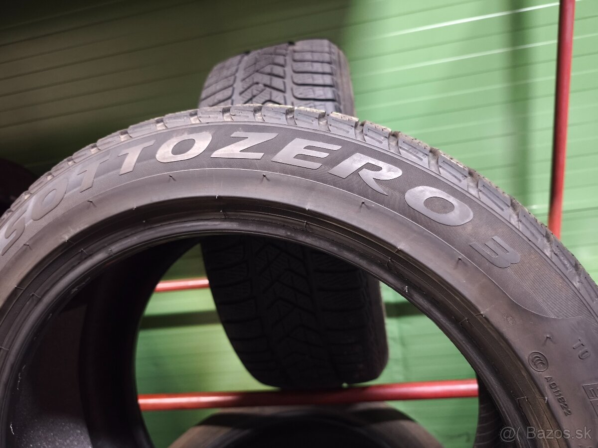 255/45 r19 zimné pneumatiky Pirelli Sottozero 3 - 4