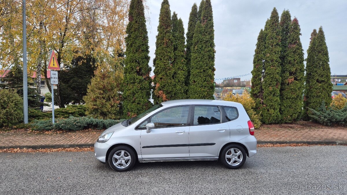 Honda Jazz 1.4 CVT automat benzín rv.2008 - 4