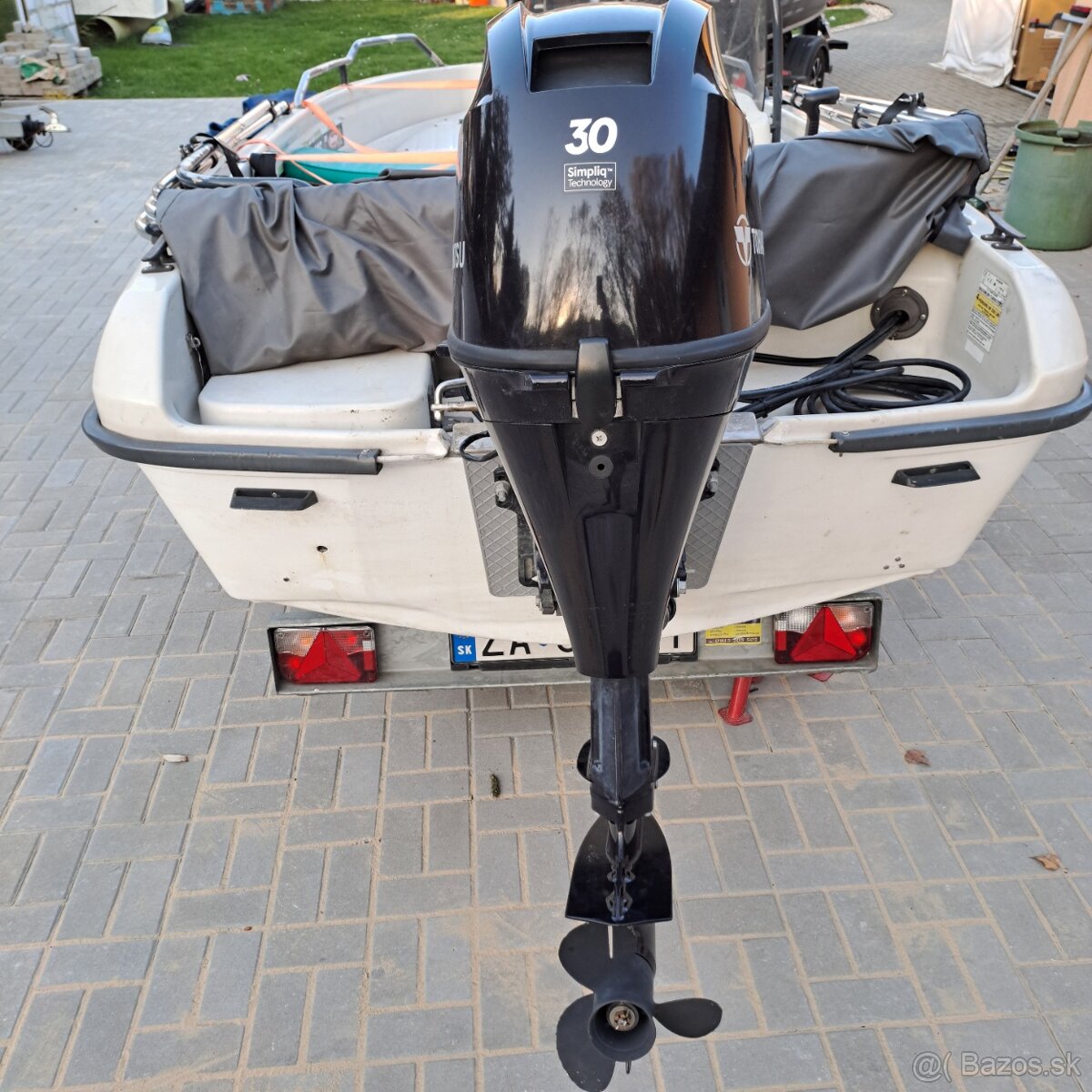 Motorový čln TERHI 410 - 4