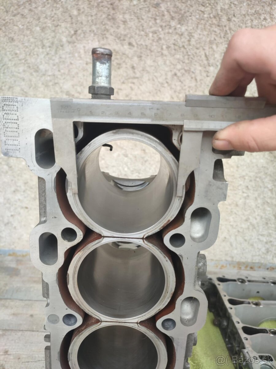 Ford Focus ST MK2 2.5T - 4