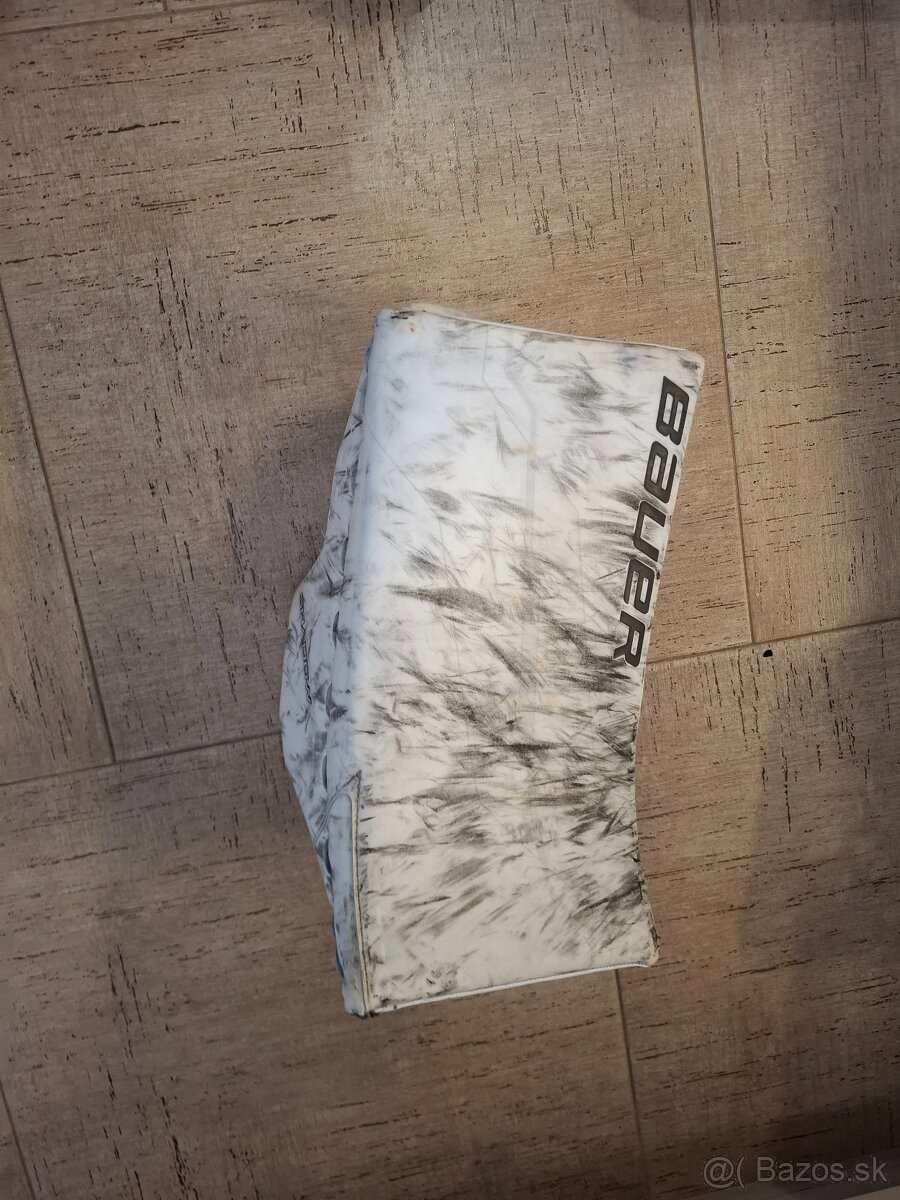 Brankarska vystroj Bauer - 4