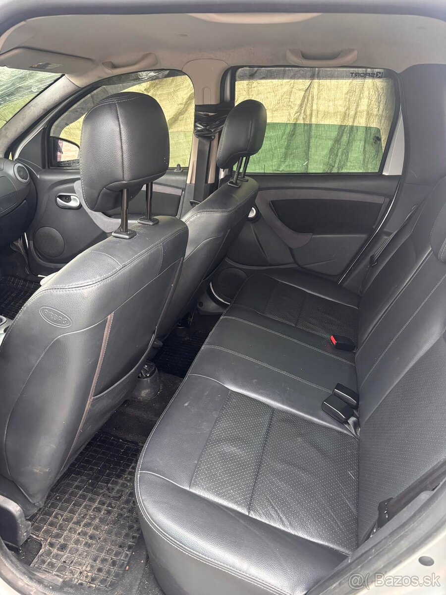 Dacia Duster 1,5 dci 4x 4 rv 2012 - 4