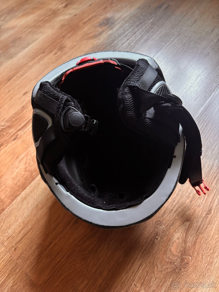 Lyžiarska prilba - 4