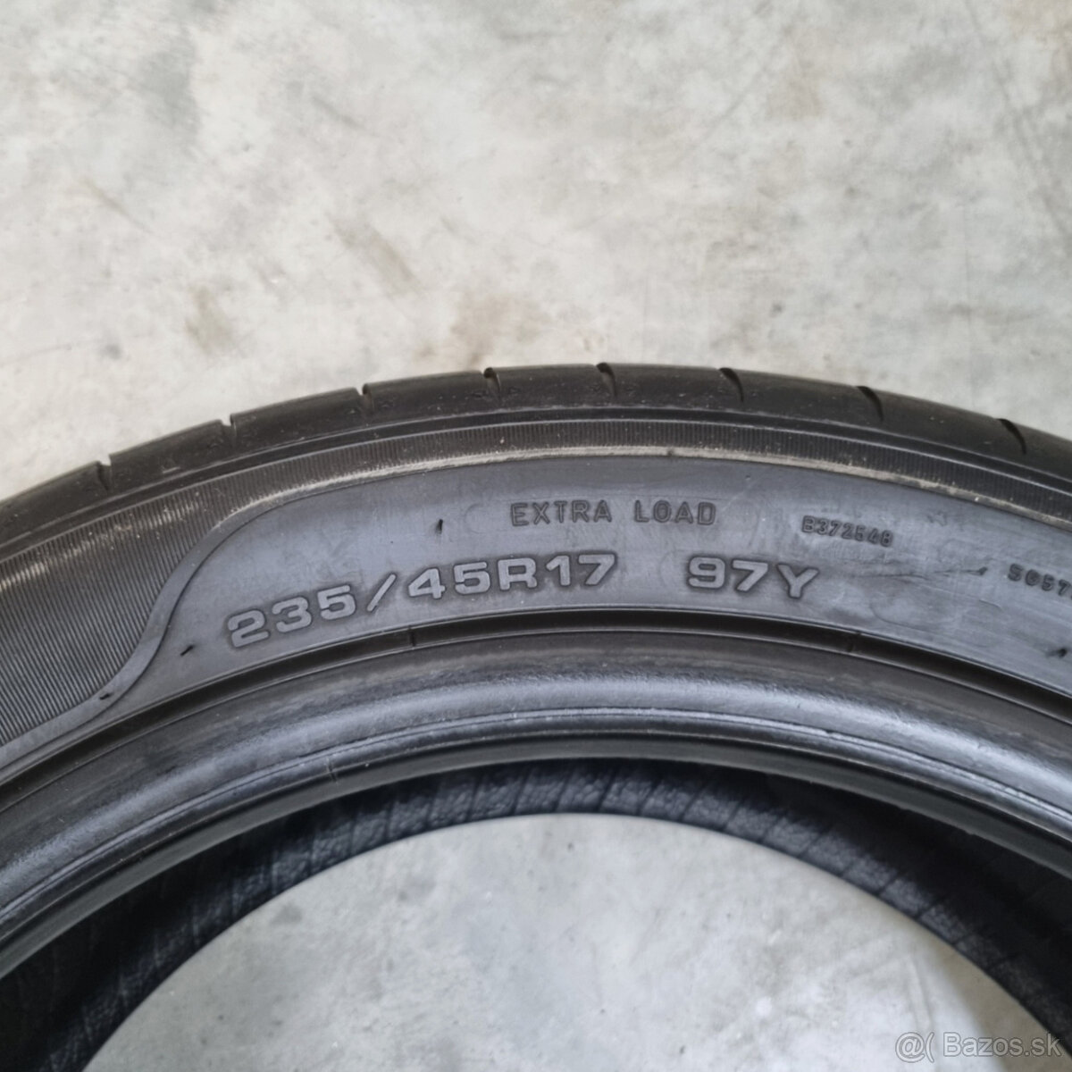 Letné pneumatiky 235/45 R17 SAVA - 4