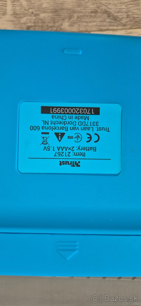 Klávesnice a mys Logitech, Trust - 4