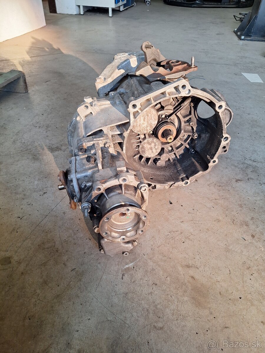 Predám prevodovku VW Passat b6 4X4 KNP - 4