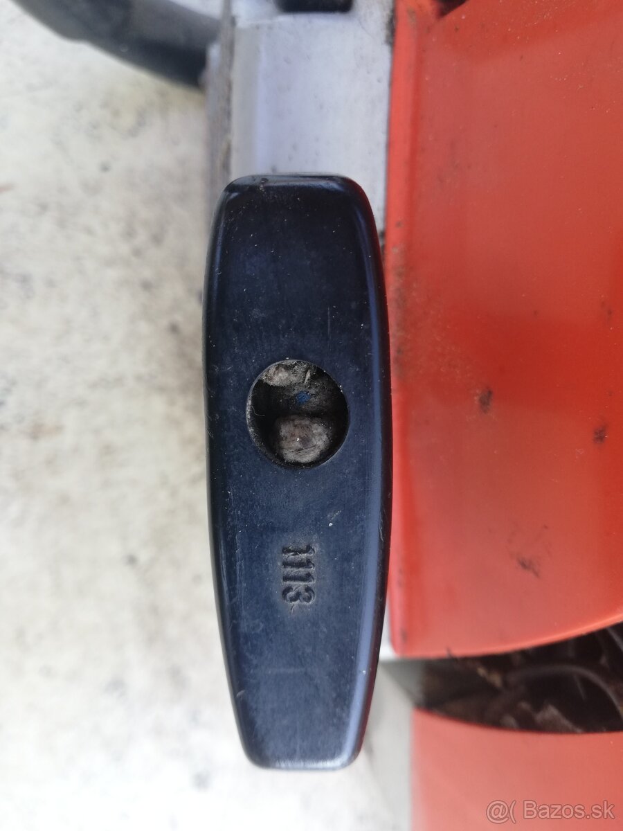 Motorová píla Stihl 028 AV - 4