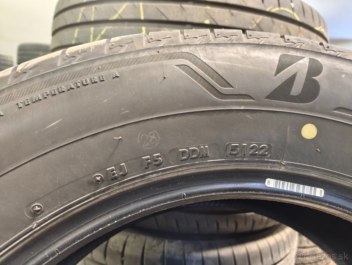 Bridgestone Alenza001 225/65R17 102H - 4