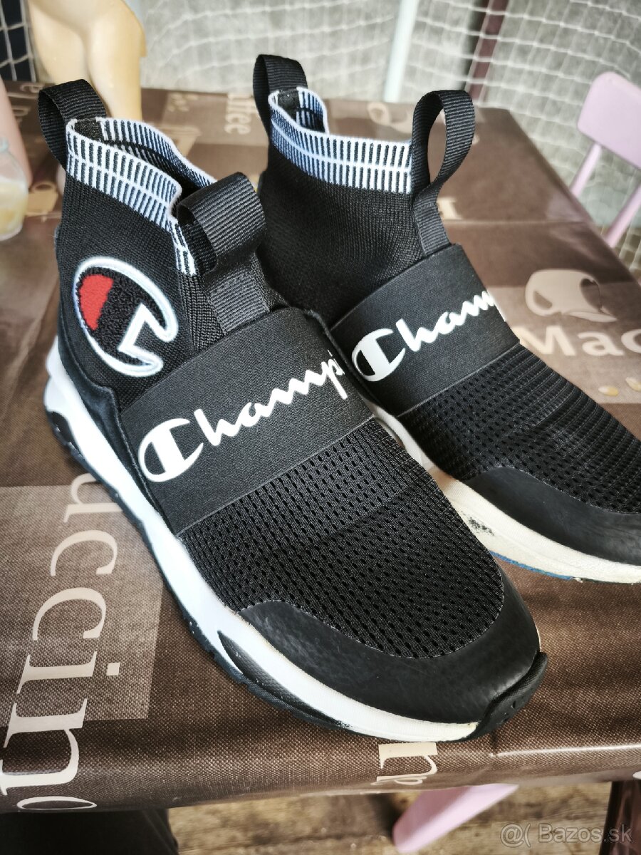 Champion - 4