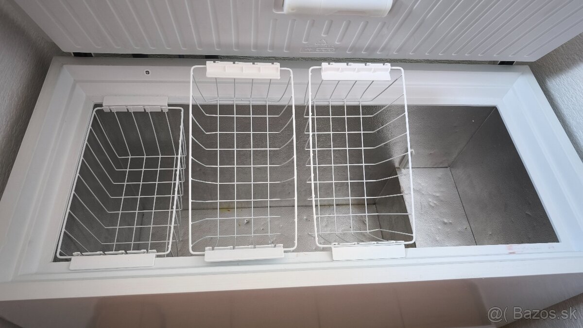 Predám mraziaci box 299l - 4