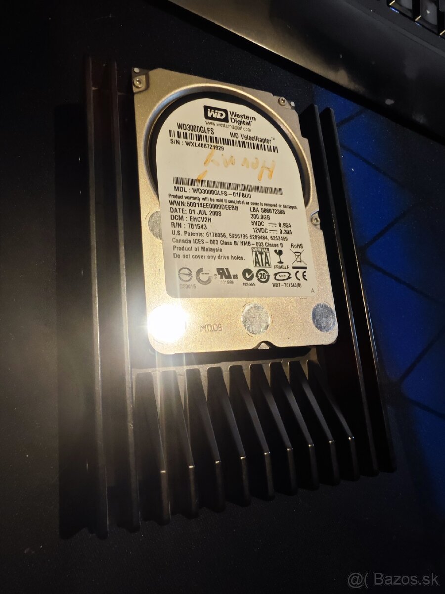 HDD, SSD, NVMe, M.2 2.5" 3.5" 500GB 300GB 512GB 480GB - 4
