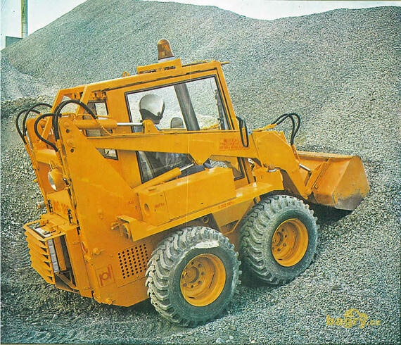 SERVIS Locust - 4