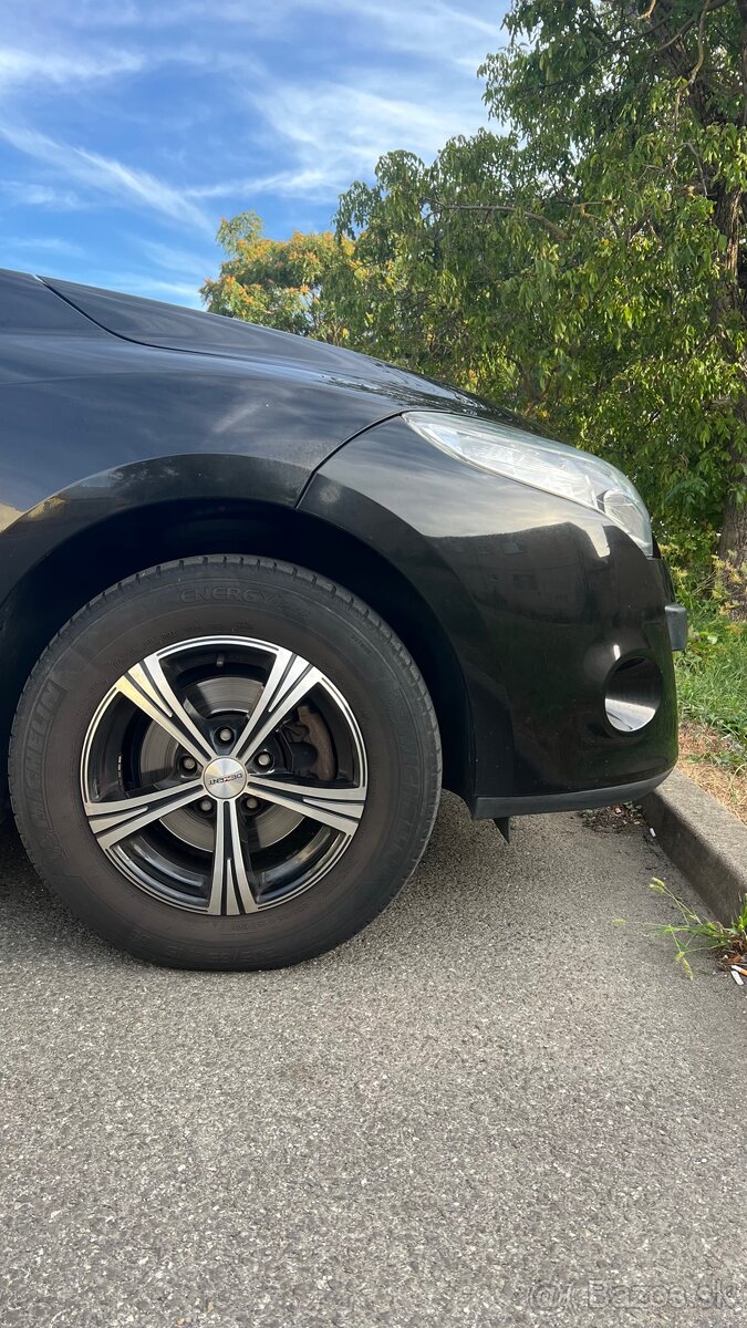 Renault megane 2011 - 4