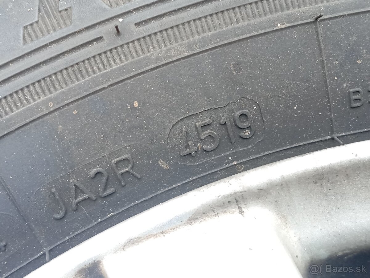 Letné pneumatiky a elektróny - 4