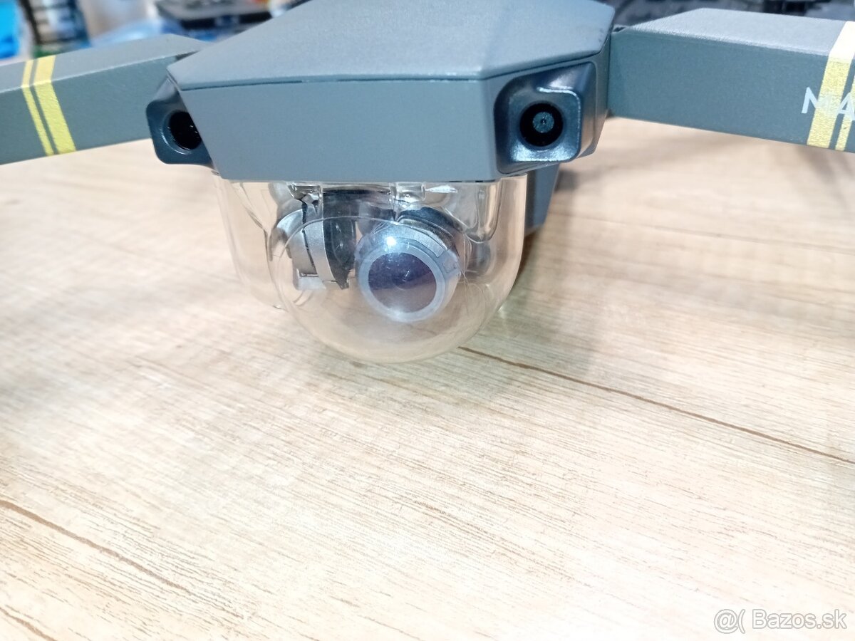 Dron DJI Mavic Pro Fly More Combo - 4