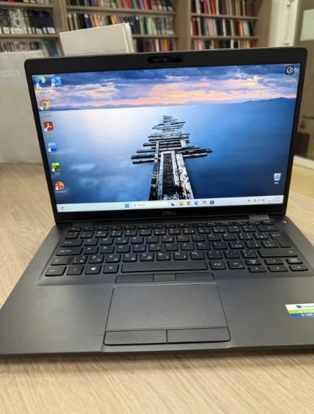 Používaný notebook Dell Latitude 5400 - Trieda A - 4