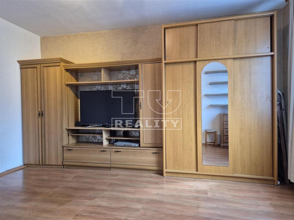 REZERVOVANÉ ..1 izbový byt Prievidza - 4