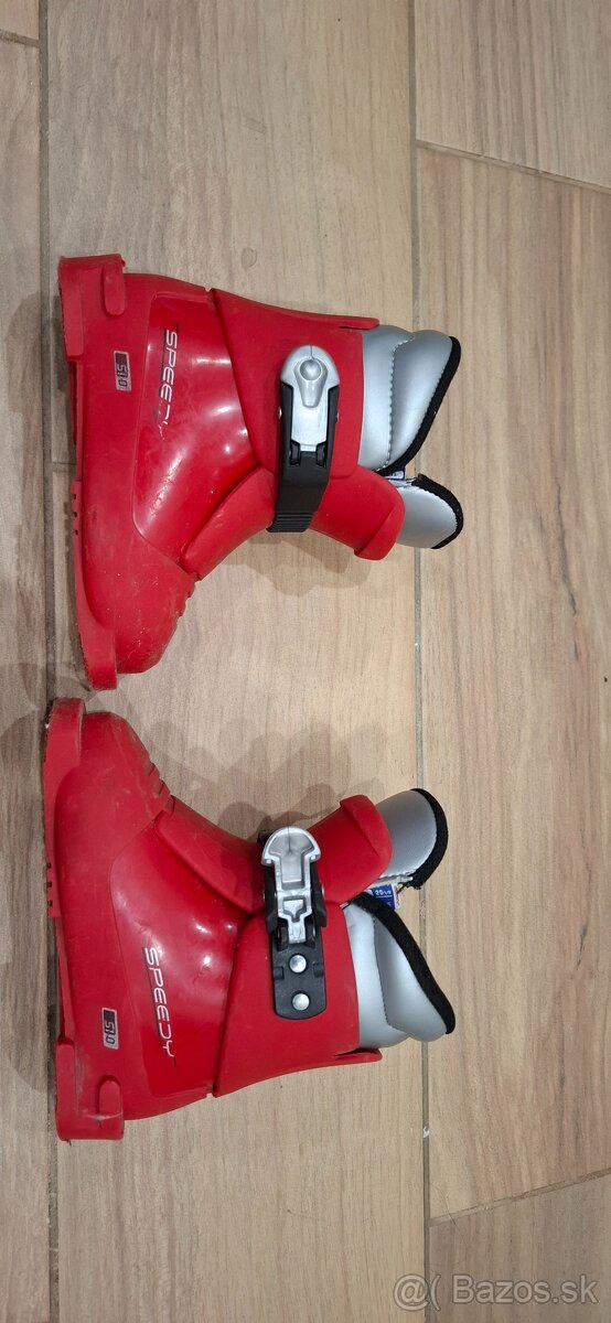 Detske lyze Atomic a lyziarky. - 4