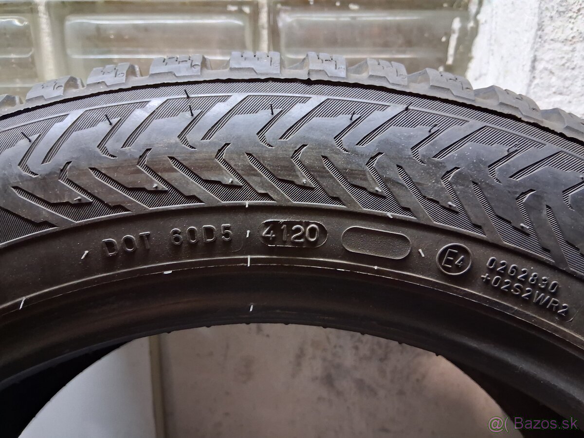 Nokian 215/55 R17 - 4